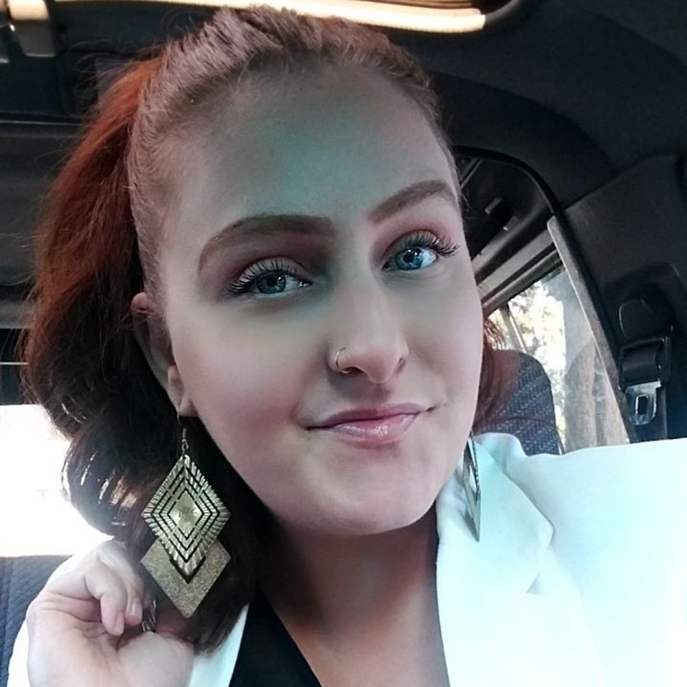 Meet your Posher, Jennifer